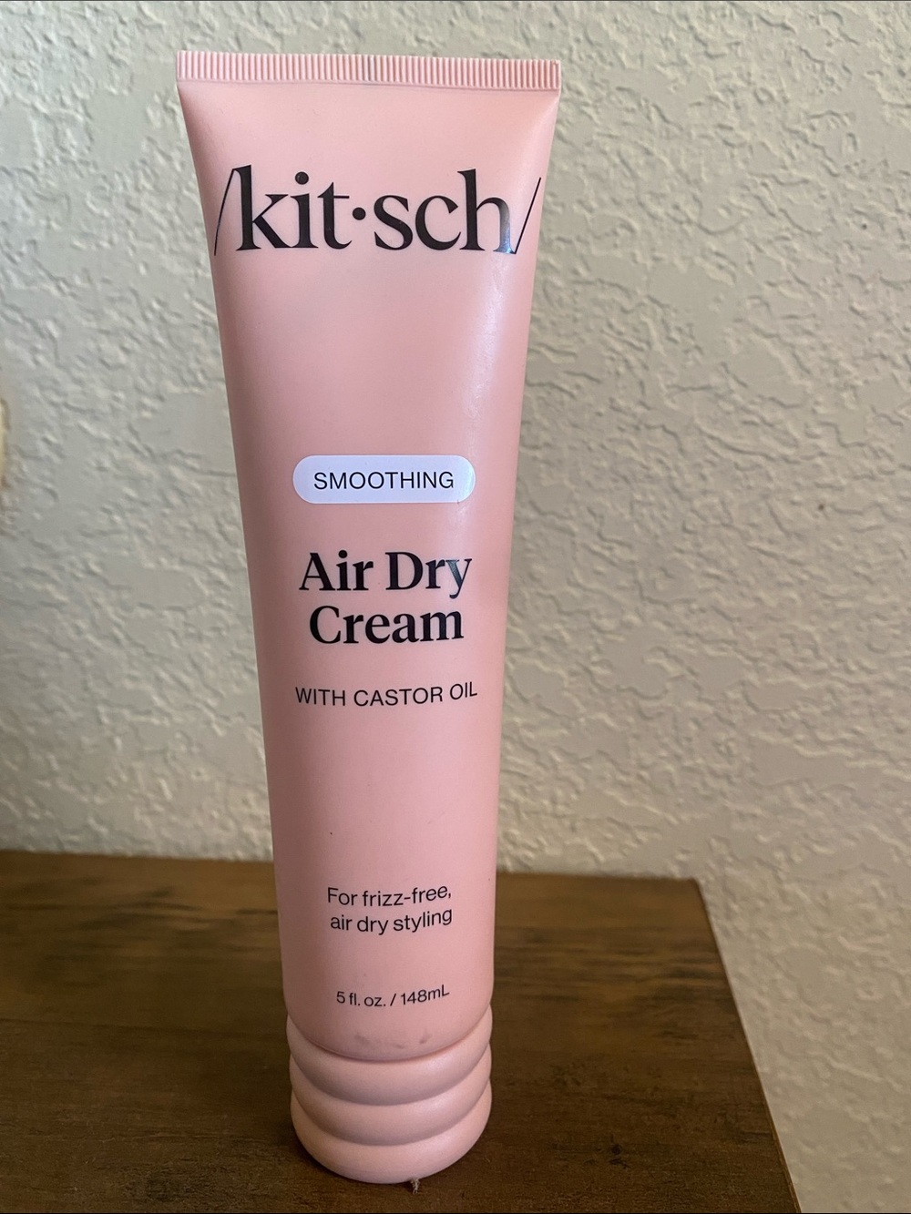 Kitsch Air Dry Cream - Pink Smoothing Styling Cream